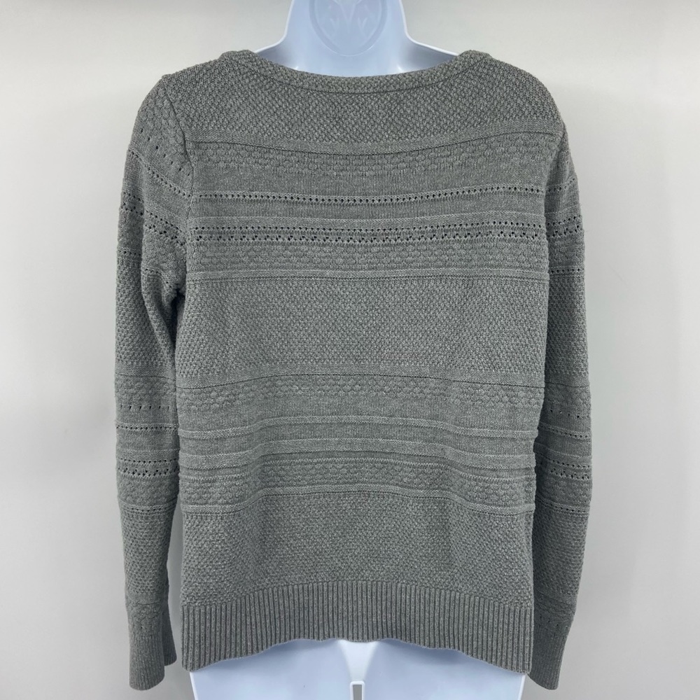 Loft Women’s Grey Knit Sweater Size Medium - Picture 6 of 7